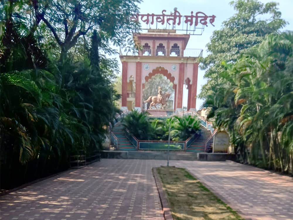 Shiv Parvati Temple Akluj